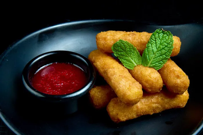 LYFE RESTAURANT AND LOUNGE Picture 8