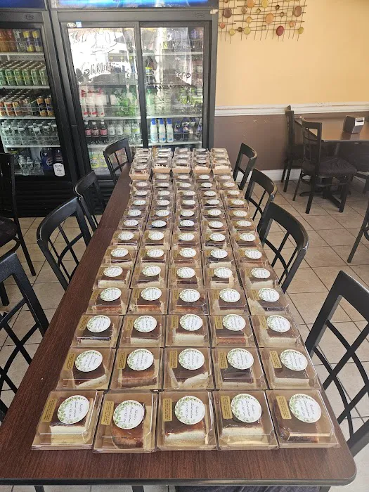 PieZano's Pizza Kitchen Picture 4