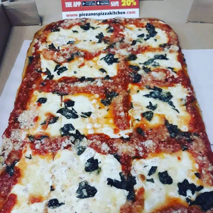 PieZano's Pizza Kitchen Picture 7