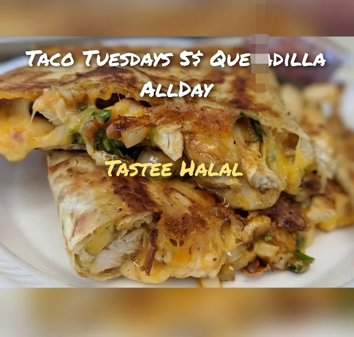 Halal n Spice Pizzeria Picture 9