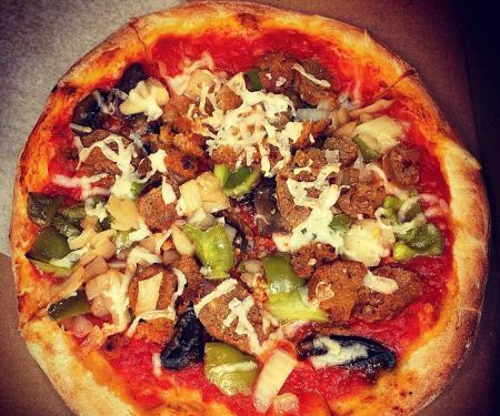 3 Brothers Pizza Cafe