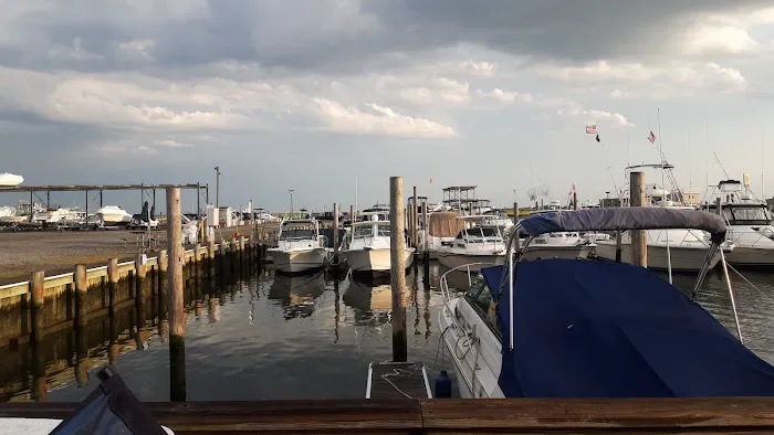 Crabby Amy's, Picture 4