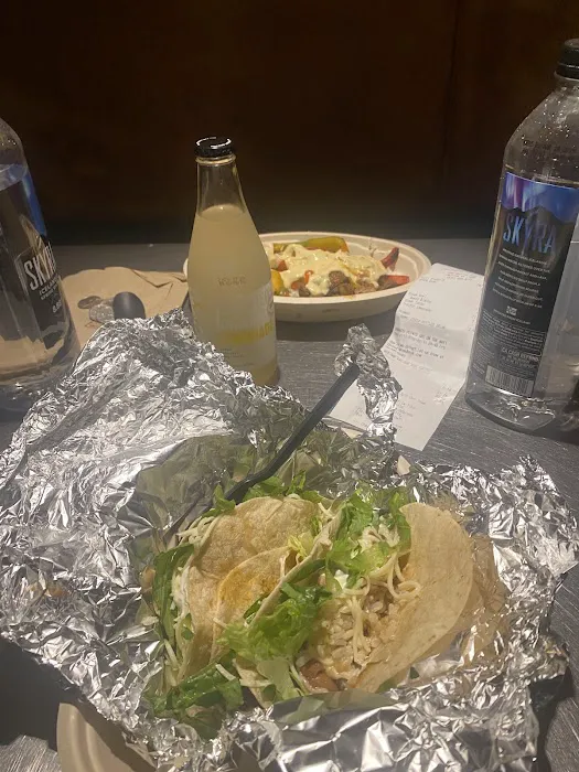 Chipotle Mexican Grill Picture 10