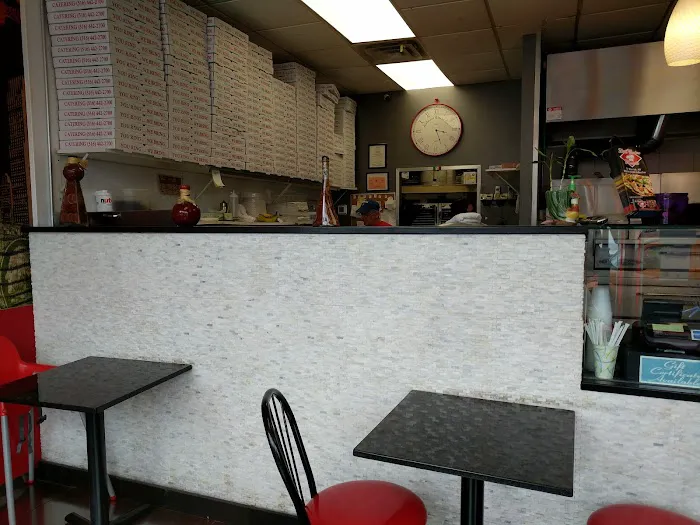 Little Cucina Pizzeria of South Merrick Picture 2