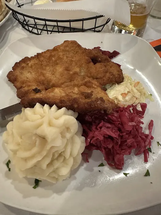 Abigail's Restaurant Picture 6