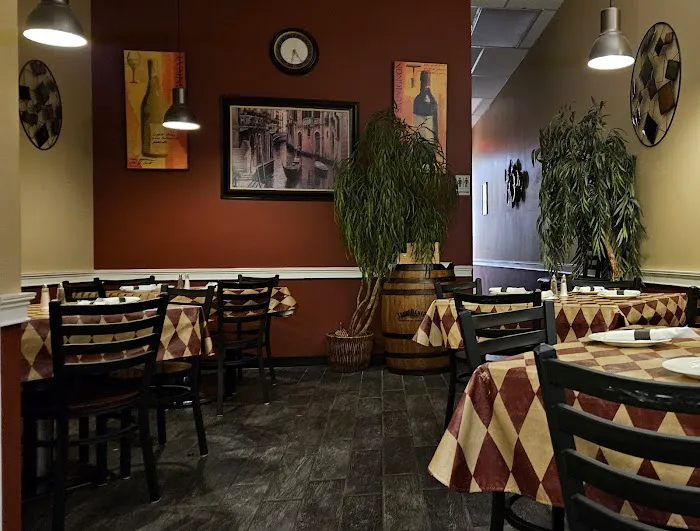 Primavera’s Restaurant & Pizza Picture 4