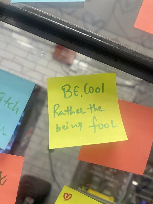 Bullhorns Burger Grill Picture 7