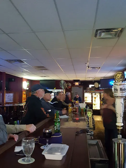 Rocky's Bar & Grill Picture 2