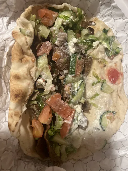 Moaaz Mediterranean Grill Picture 10