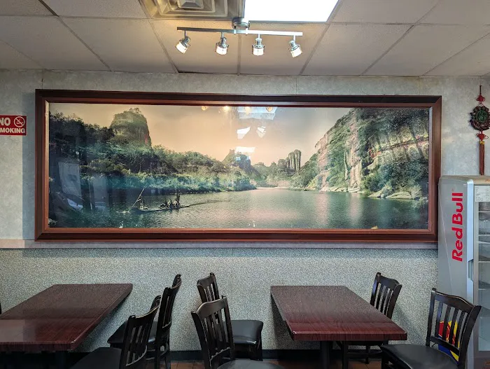Ming Feng Chinese Restaurant Picture 1