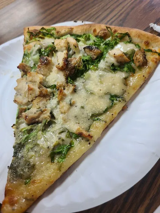 Plum Tomato Pizzeria & Restaurant Picture 4