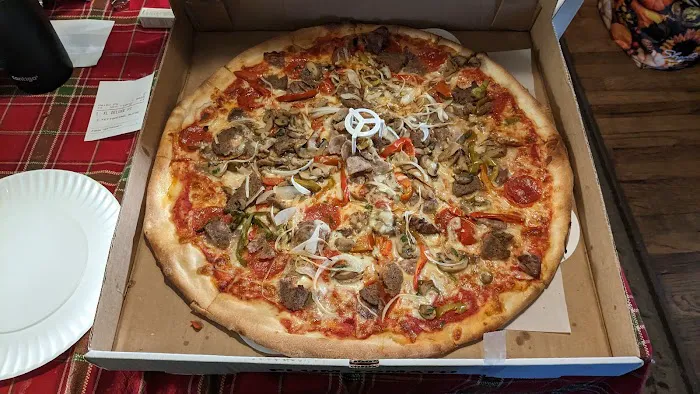 Plum Tomato Pizzeria & Restaurant Picture 9