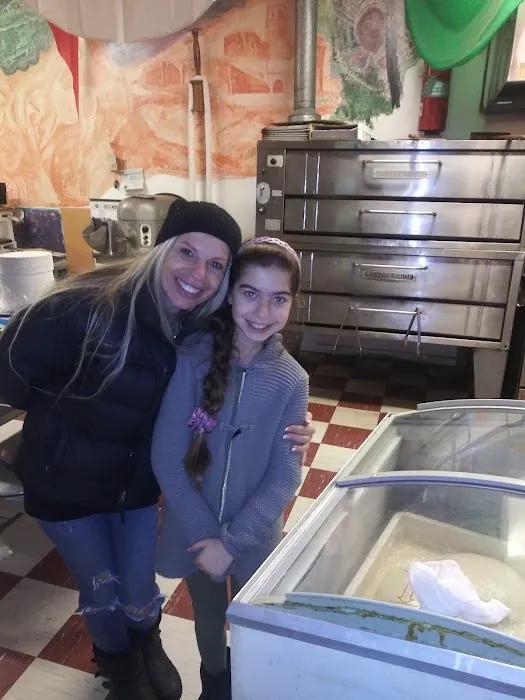 Paone Pizzeria Restaurant Picture 5