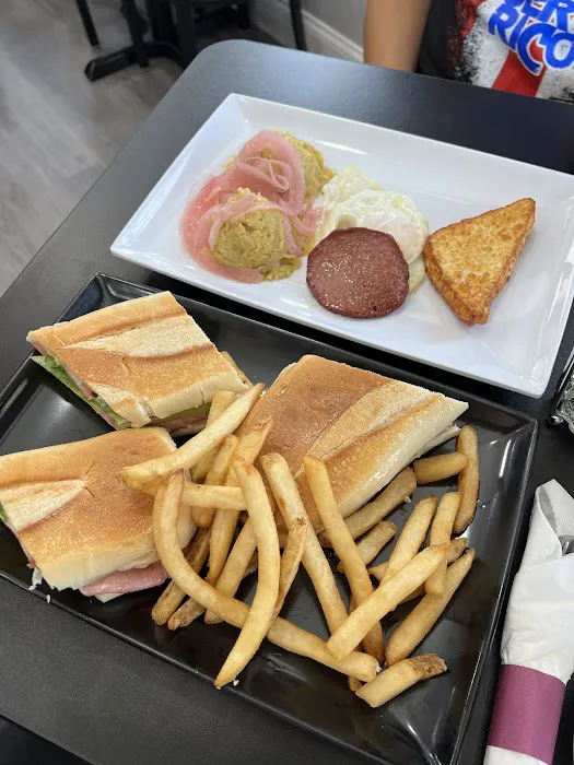 Amboy Restaurant Picture 7