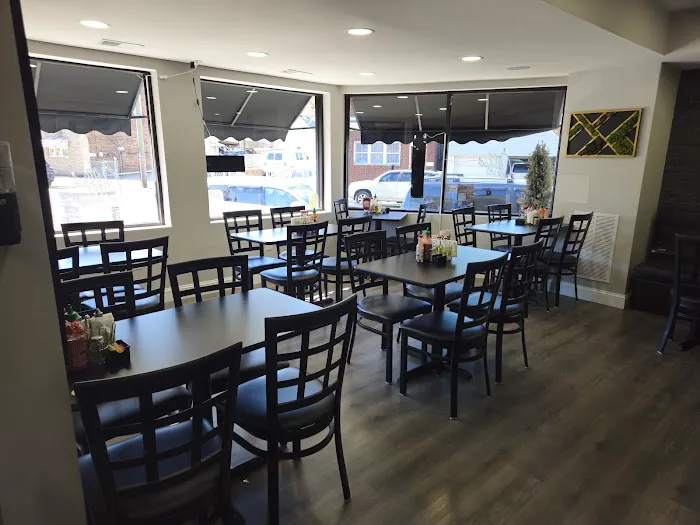 Amboy Restaurant Picture 9