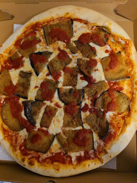 Stella's Pizza. Picture 7