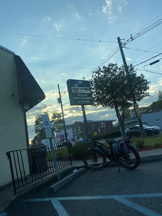 Goodfellows Pizza & Italian Specialties Picture 7