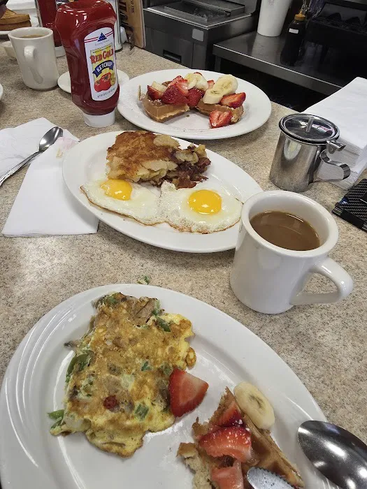 Colonial Restaurant Picture 5