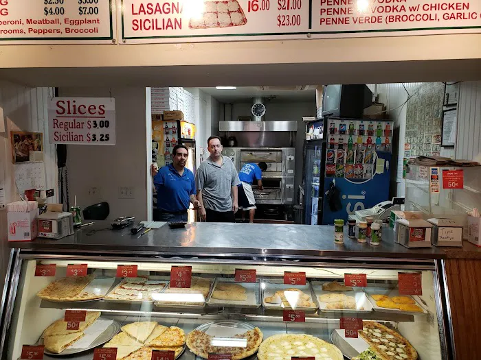 Broadway Joe's Pizza Picture 2