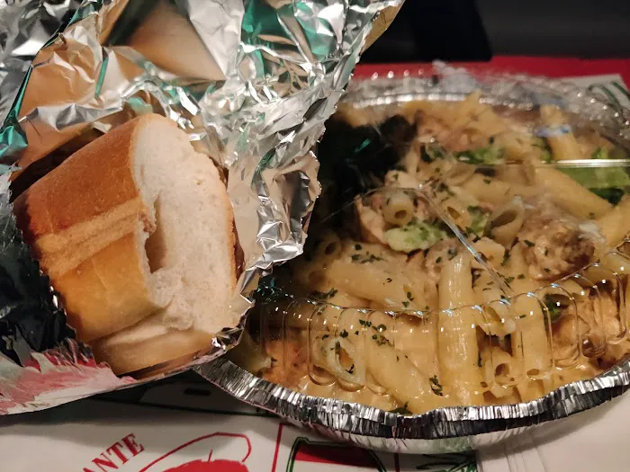 Nunzio's Pizzeria Picture 5