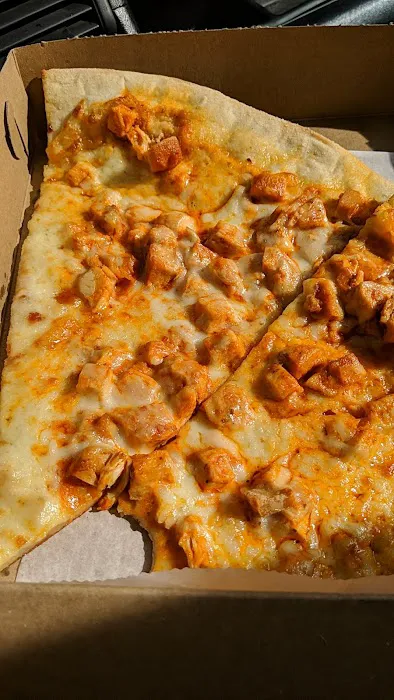 Nunzio's Pizzeria Picture 4