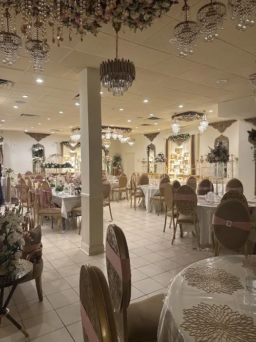 Canopy Lounge Picture 3