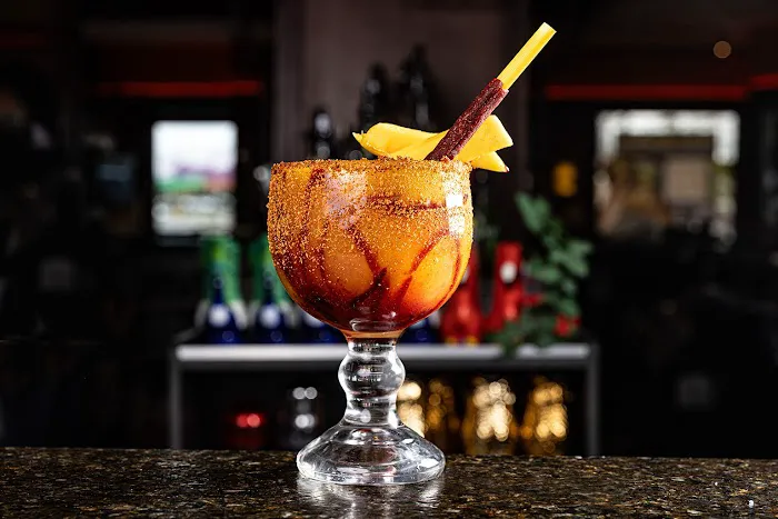 NOCHES DE COLOMBIA WOODBRIDGE Picture 10