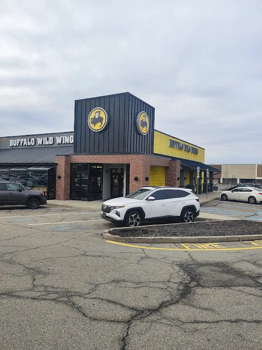 Buffalo Wild Wings Picture 6