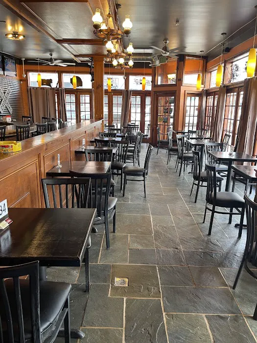 Mallorys Pub Picture 6