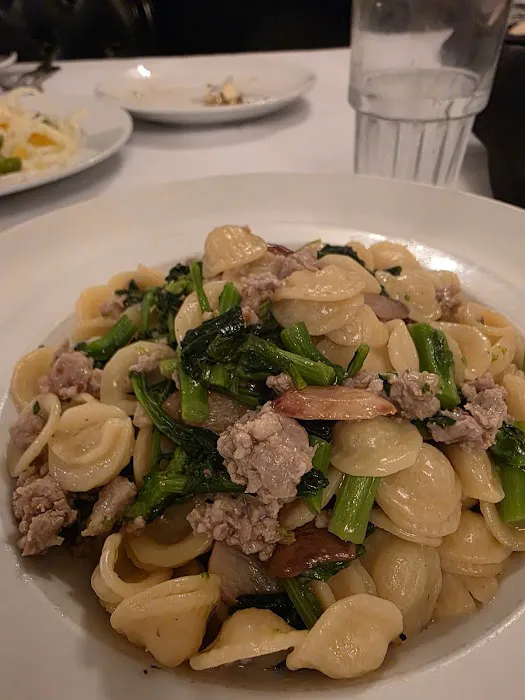 Deluca's Italian Restaurant Picture 2