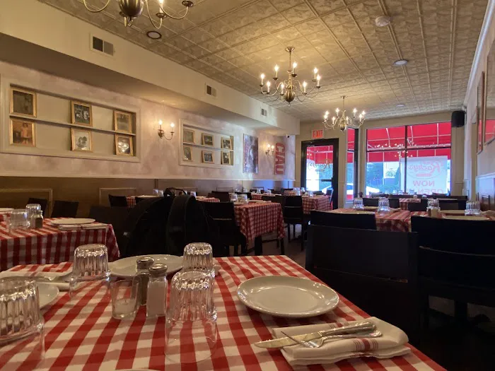 Rocky's Pizza Bar Picture 4