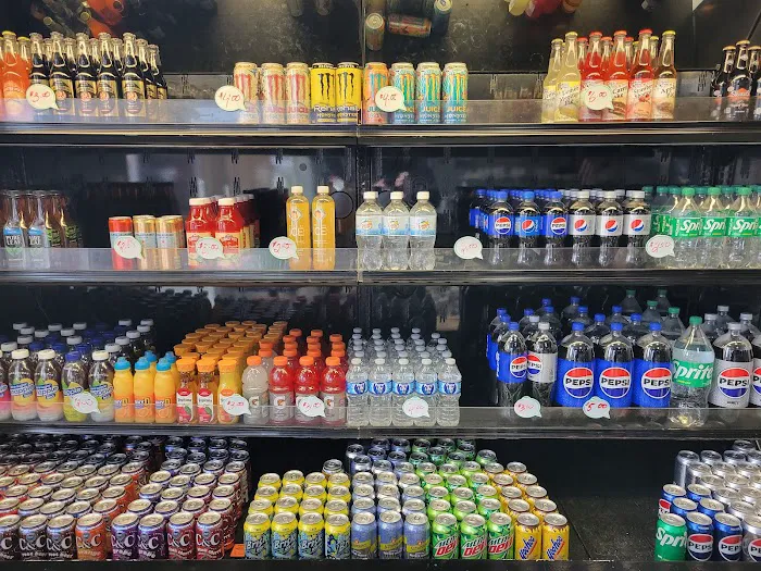 Gigi's Cafe & Keke's Pizzeria Picture 4