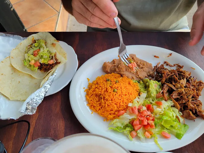 Tres Amigos Taqueria & Restaurant Picture 6