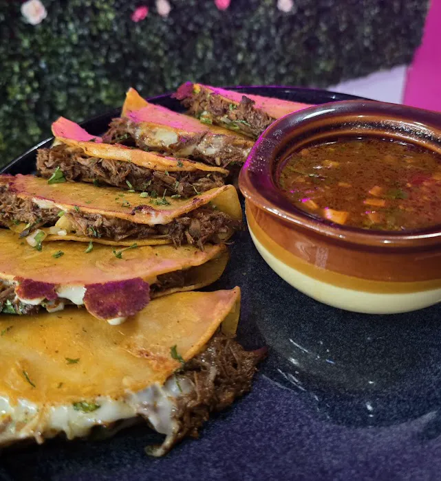 Tres Amigos Taqueria & Restaurant Picture 10