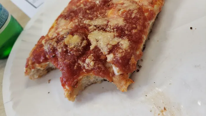 Towne Deli & Pizzeria Picture 3