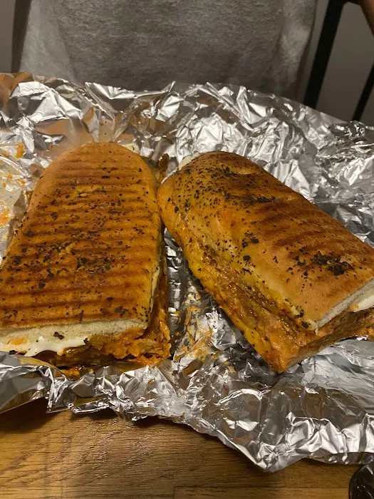 Towne Deli & Pizzeria Picture 10