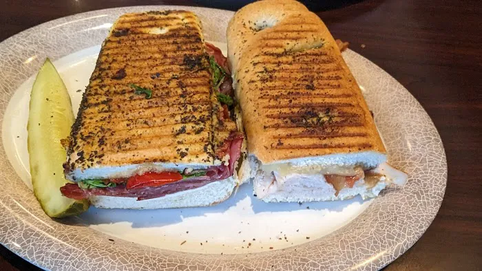 Towne Deli & Pizzeria Picture 8