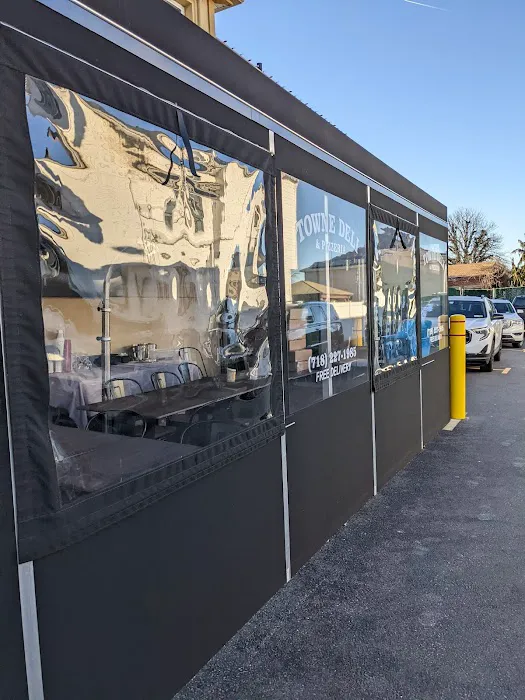 Towne Deli & Pizzeria Picture 5