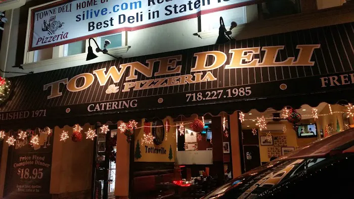 Towne Deli & Pizzeria Picture 7