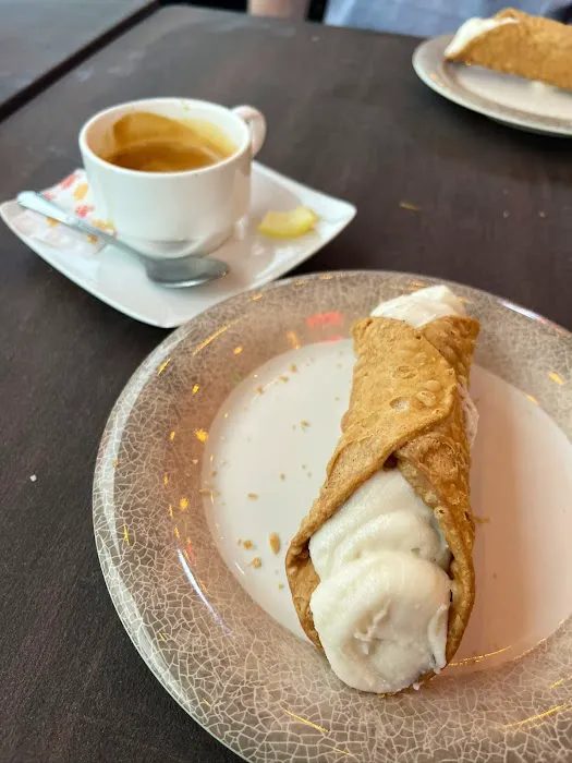 Towne Deli & Pizzeria Picture 4