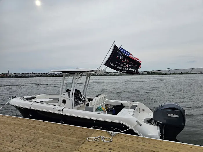 Paradise Island Picture 7