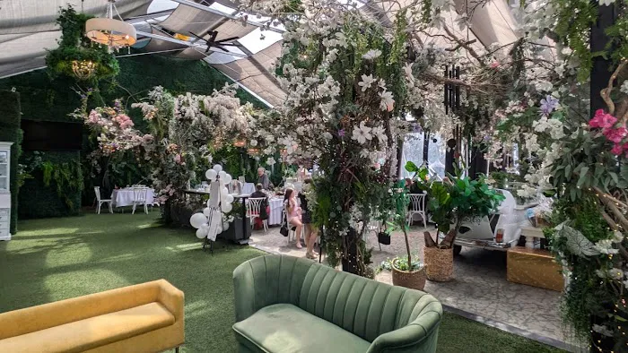 Angelina's Restaurant Picture 2