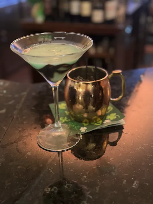 Tree Tavern Picture 1