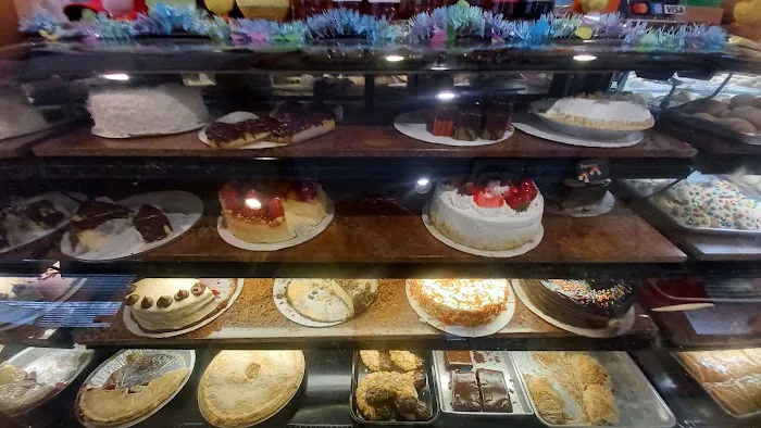 Lakeside Diner Picture 8