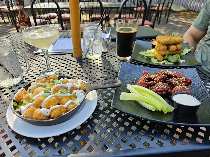 Sam’s Bar & Grill Picture 7