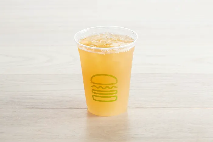 Shake Shack Woodbury Commons Picture 5