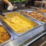 Smokey’s Brick-B-Que