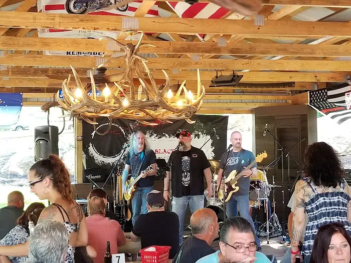 J&S Roadhouse Picture 6