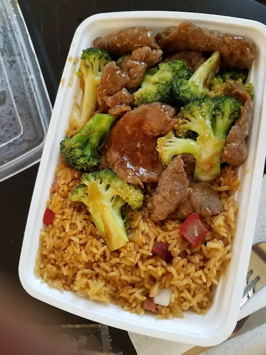 Spring Restaurant Picture 9