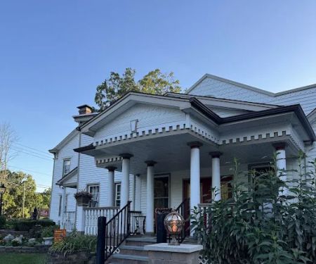 Silvio's Villa Ristorante & Martini Bar